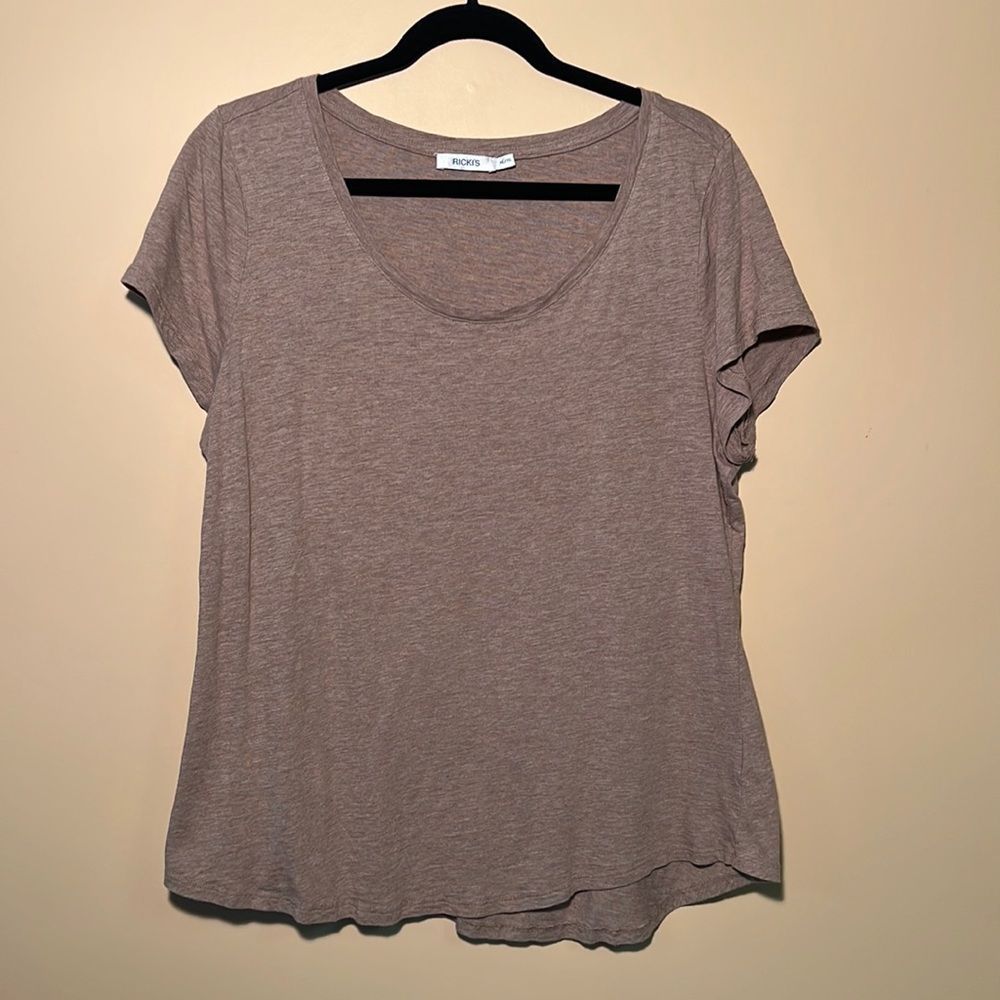 Ricki’s Short Sleeve T-Shirt